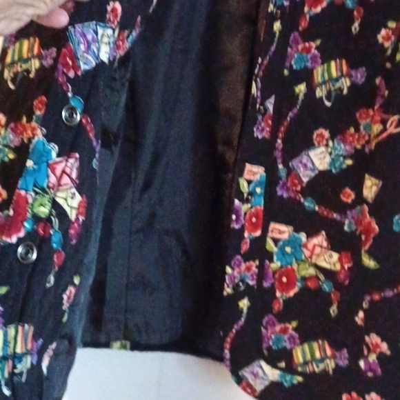 Requirements, womens quilt style snap front jacket.  SZ S. - Picture 6 of 7